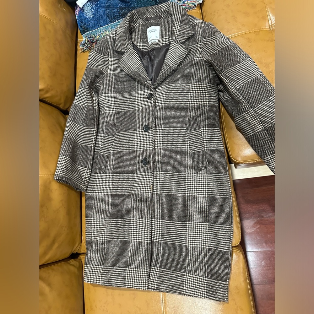 NWOT Abercrombie and fitch coat
